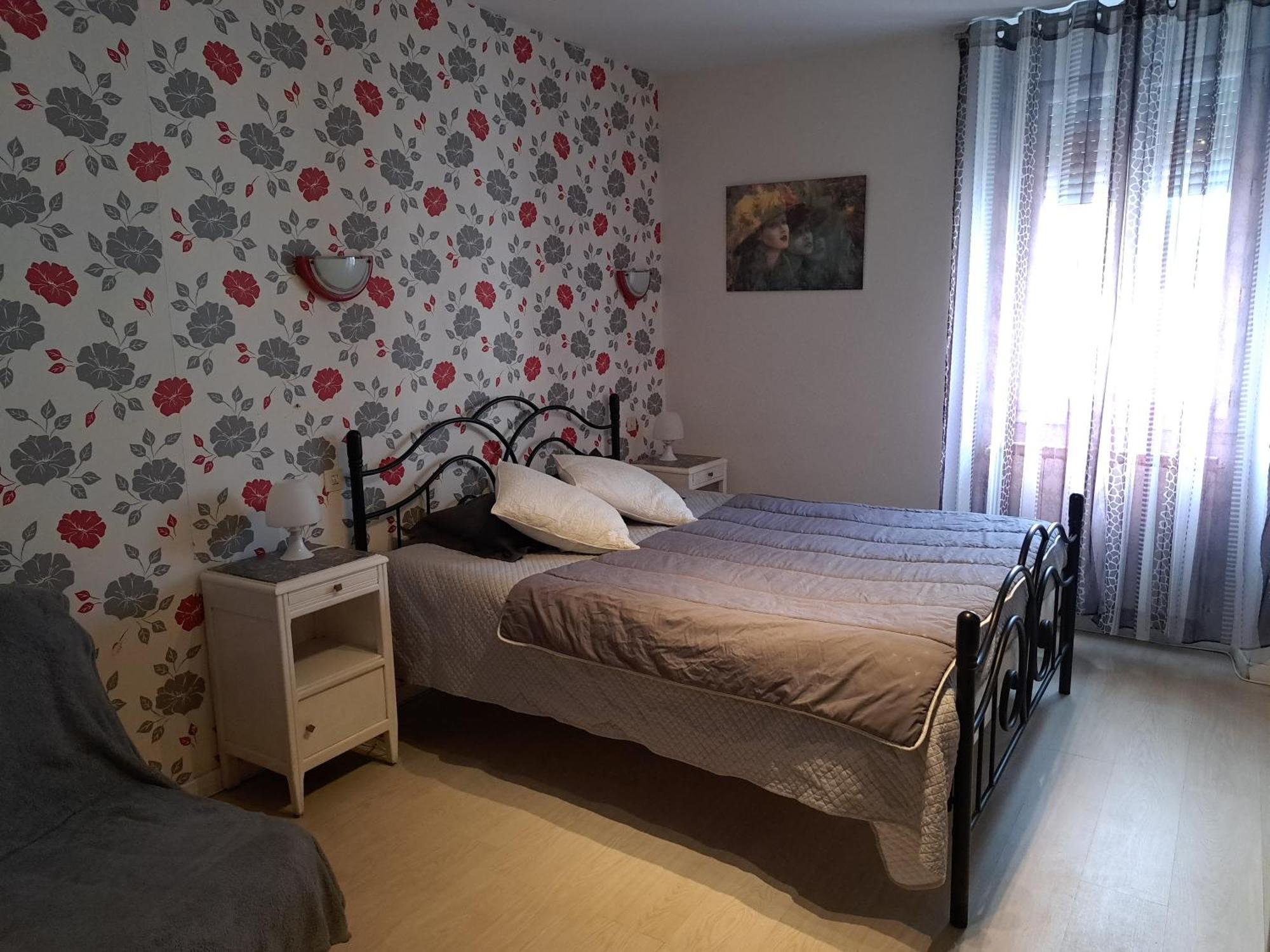 Hotel Le Bearn บาญเญอ-เดอ-บีกอร์ ภายนอก รูปภาพ